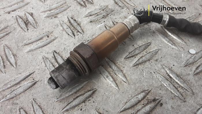 Lambda probe from a Opel Crossland (X) 1.2 Turbo 12V 2019