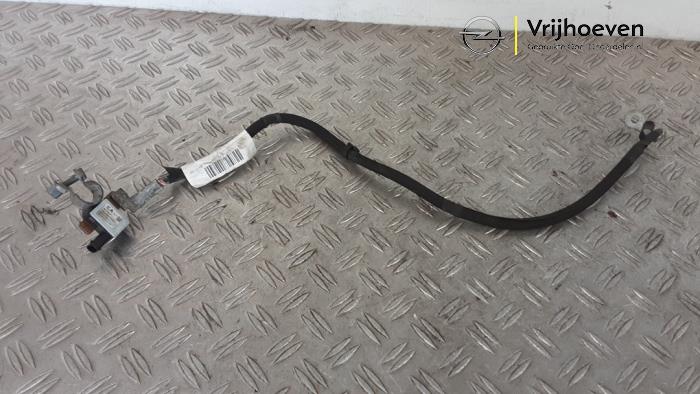 Begagnade Batterisensor Opel Crossland (X) 1.2 Turbo 12V Pris € 65,00 Marginaltabell erbjuds av Autodemontage Vrijhoeven B.V.