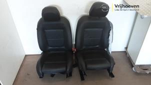 Begagnade Klädsel, uppsättning (komplett) Opel Meriva 1.4 Turbo 16V ecoFLEX Pris € 200,00 Marginaltabell erbjuds av Autodemontage Vrijhoeven B.V.