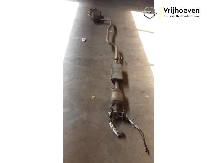 Usagé Echappement (complet) Opel Astra K Sports Tourer 1.2 Turbo 12V Prix € 275,00 Règlement à la marge proposé par Autodemontage Vrijhoeven B.V.