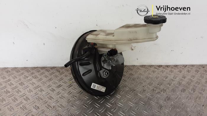 Usagé Assistant de freinage Opel Astra K Sports Tourer 1.4 Turbo 16V Prix € 85,00 Règlement à la marge proposé par Autodemontage Vrijhoeven B.V.