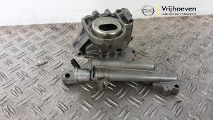Begagnade Oljepump Opel Astra K Sports Tourer 1.0 Turbo 12V Pris € 75,00 Marginaltabell erbjuds av Autodemontage Vrijhoeven B.V.