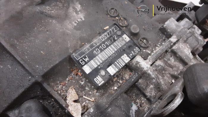 Getriebe van een Opel Signum (F48) 3.2 V6 24V 2004