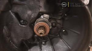 Getriebe van een Opel Signum (F48) 3.2 V6 24V 2004