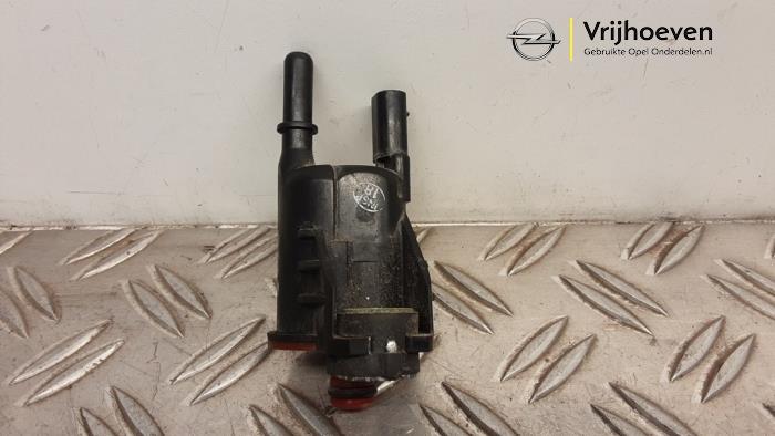 Usagé Evap clapet Opel Karl 1.0 12V Prix € 20,00 Règlement à la marge proposé par Autodemontage Vrijhoeven B.V.