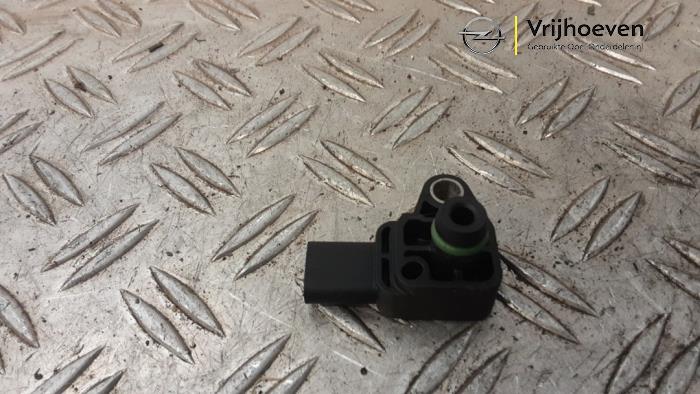 Begagnade MAP-sensor (insugsrör) Opel Karl 1.0 12V Pris € 20,00 Marginaltabell erbjuds av Autodemontage Vrijhoeven B.V.