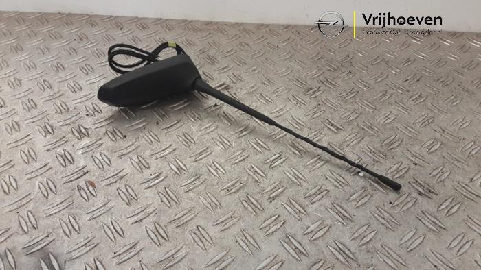 Używane Antena Opel Meriva (B) 1.4 Turbo 16V ecoFLEX Cena € 50,00 Procedura marży oferowane przez Autodemontage Vrijhoeven B.V.