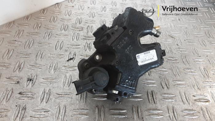 Gebrauchte Kraftstoffpumpe Mechanisch Opel Corsa D 1.3 CDTi 16V ecoFLEX Preis € 150,00 Margenregelung angeboten von Autodemontage Vrijhoeven B.V.