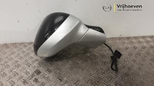 Begagnade Skärmspegel, höger Opel Zafira Tourer (P12) 1.6 CDTI 16V ecoFLEX 136 Pris € 150,00 Marginaltabell erbjuds av Autodemontage Vrijhoeven B.V.