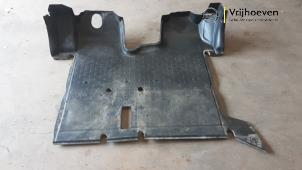 Begagnade Matta Opel Vivaro 1.6 CDTI BiTurbo 120 Pris € 125,01 Inklusive moms erbjuds av Autodemontage Vrijhoeven B.V.