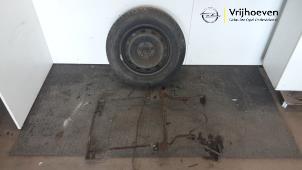 Begagnade Reservhjulsmekanism Opel Vivaro 1.6 CDTI BiTurbo 120 Pris € 150,00 Inklusive moms erbjuds av Autodemontage Vrijhoeven B.V.
