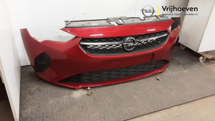 Pare-chocs avant d'un Opel Corsa F (UB/UH/UP) 1.2 Turbo 12V 100 2022