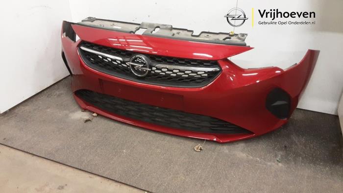 Pare-chocs avant d'un Opel Corsa F (UB/UH/UP) 1.2 Turbo 12V 100 2022