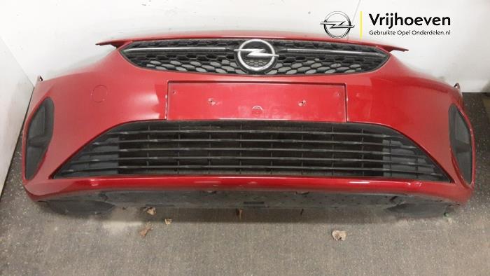 Pare-chocs avant d'un Opel Corsa F (UB/UH/UP) 1.2 Turbo 12V 100 2022