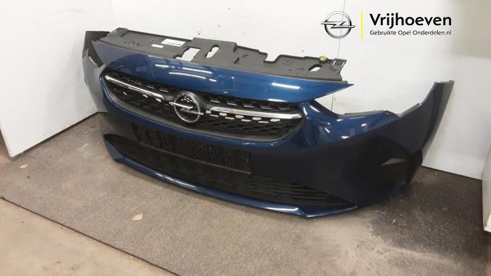 Pare-chocs avant d'un Opel Corsa F (UB/UH/UP) 1.2 Turbo 12V 100 2021