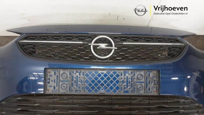Pare-chocs avant d'un Opel Corsa F (UB/UH/UP) 1.2 Turbo 12V 100 2021