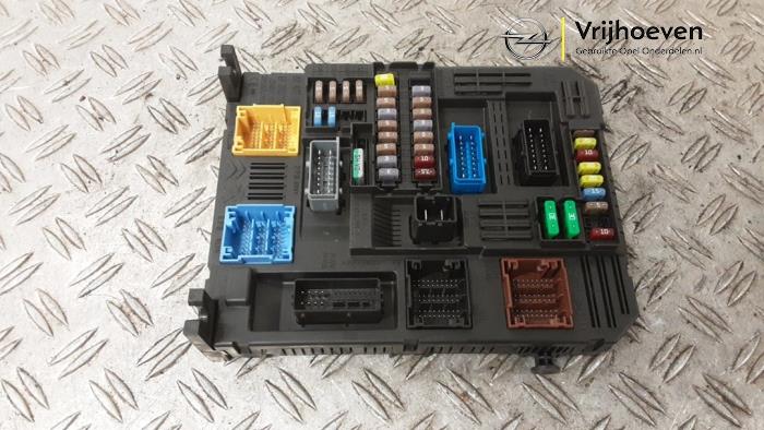 Used Body control computer Opel Corsa F (UB/UH/UP) 1.2 Turbo 12V 100 Price € 99,99 Inclusive VAT offered by Autodemontage Vrijhoeven B.V.