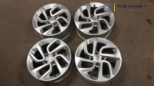 Gebrauchte Felgen Set Opel Crossland (X) 1.2 Turbo 12V Preis € 250,00 Margenregelung angeboten von Autodemontage Vrijhoeven B.V.