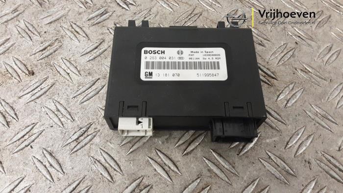 Begagnade PDC-modul Opel Vectra C Caravan 2.2 DIG 16V Pris € 45,00 Marginaltabell erbjuds av Autodemontage Vrijhoeven B.V.