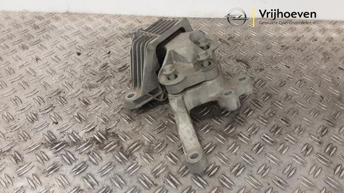 Used Engine mount Opel Insignia Grand Sport 1.5 Turbo 16V 140 Price € 60,00 Margin scheme offered by Autodemontage Vrijhoeven B.V.