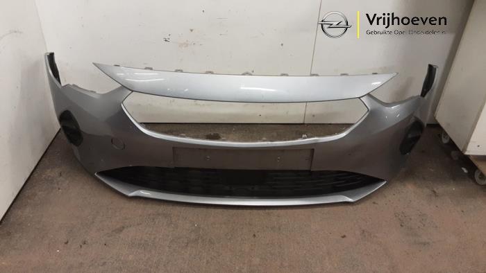 Pare-chocs avant d'un Opel Corsa F (UB/UH/UP) 1.2 Turbo 12V 100 2020