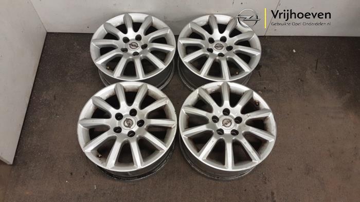 Kit jantes d'un Opel Astra H SW (L35) 1.6 16V Twinport 2005