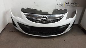 Usados Parachoques Opel Corsa D 1.2 16V LPG Precio € 550,00 Norma de margen ofrecido por Autodemontage Vrijhoeven B.V.
