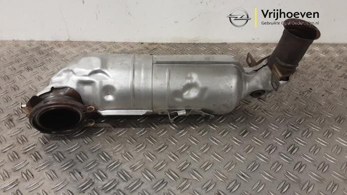Gebrauchte Katalysator Opel Corsa F (UB/UH/UP) 1.2 Turbo 12V 100 Preis € 450,00 Margenregelung angeboten von Autodemontage Vrijhoeven B.V.