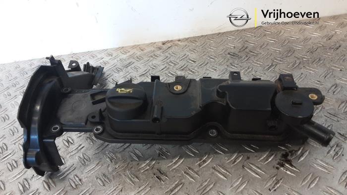 Gebrauchte Ventildeckel Opel Combo Cargo 1.6 CDTI 100 Preis € 35,00 Margenregelung angeboten von Autodemontage Vrijhoeven B.V.