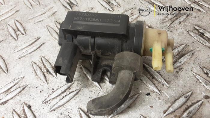 Usagé Régulateur pression turbo Opel Grandland (X) 1.6 CDTi 120 Prix € 35,00 Règlement à la marge proposé par Autodemontage Vrijhoeven B.V.