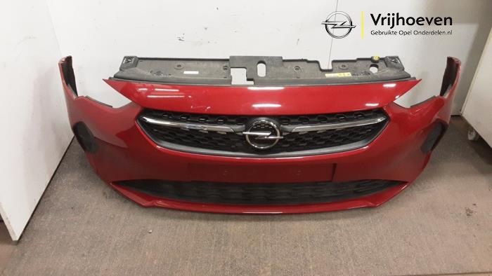 Pare-chocs avant d'un Opel Corsa F (UB/UH/UP) 1.2 Turbo 12V 100 2020
