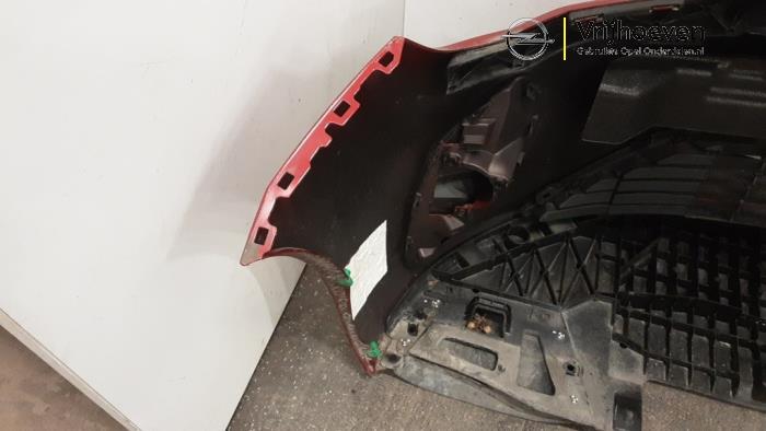 Pare-chocs avant d'un Opel Corsa F (UB/UH/UP) 1.2 Turbo 12V 100 2020