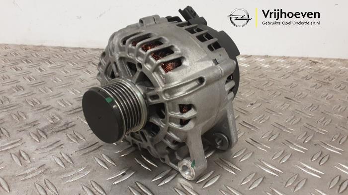 Gebrauchte Dynamo Opel Corsa F (UB/UH/UP) 1.2 Turbo 12V 100 Preis € 45,00 Margenregelung angeboten von Autodemontage Vrijhoeven B.V.