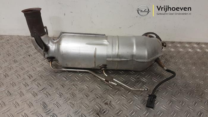 Gebrauchte Katalysator Opel Corsa F (UB/UH/UP) 1.2 Turbo 12V 100 Preis € 450,00 Margenregelung angeboten von Autodemontage Vrijhoeven B.V.