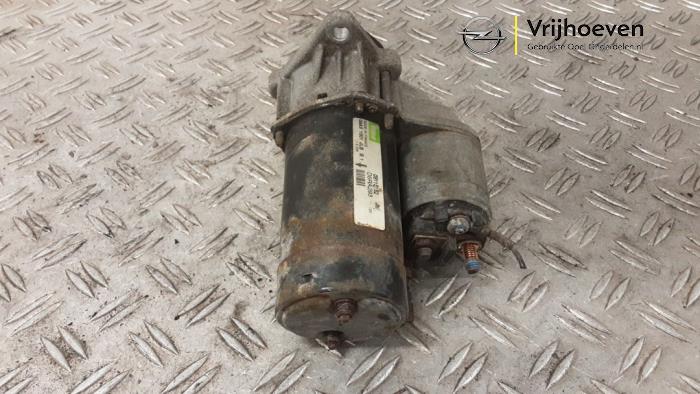Used Starter Opel Tigra Twin Top 1.4 16V Price € 20,00 Margin scheme offered by Autodemontage Vrijhoeven B.V.