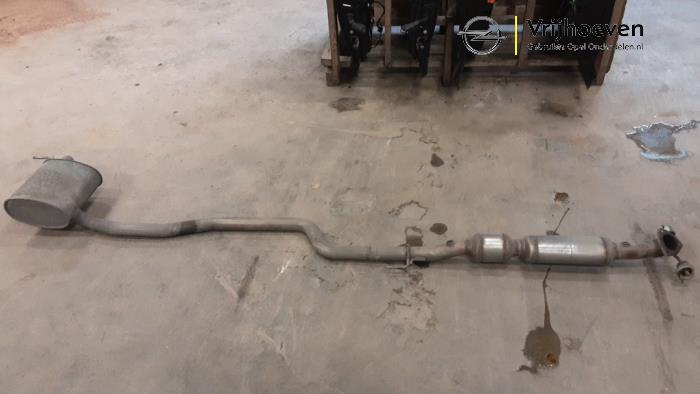 Usagé Echappement (complet) Opel Astra K 1.5 CDTi 122 12V Prix € 500,00 Règlement à la marge proposé par Autodemontage Vrijhoeven B.V.
