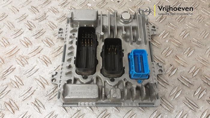 Used Engine management computer Opel Insignia Grand Sport 1.6 CDTI 16V 136 Price € 300,00 Inclusive VAT offered by Autodemontage Vrijhoeven B.V.