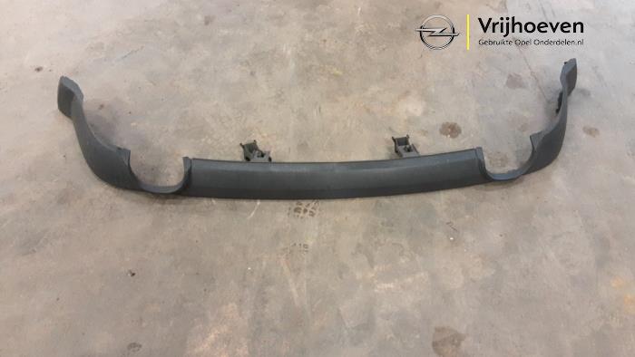 Begagnade Diffuser, bakre stötfångare Opel Signum (F48) 3.2 V6 24V Pris € 50,00 Marginaltabell erbjuds av Autodemontage Vrijhoeven B.V.