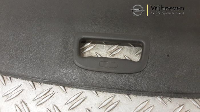 Bâche coffre à bagages d'un Opel Astra K Sports Tourer 1.0 Turbo 12V 2016