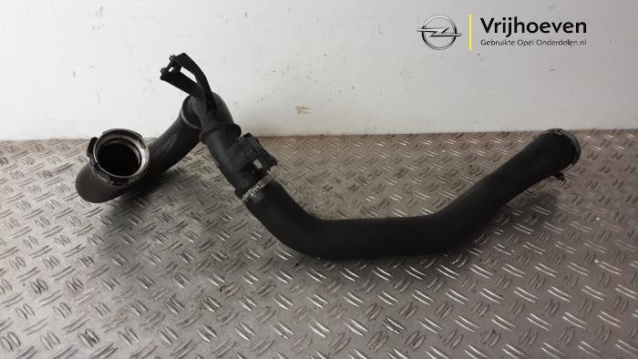 Gebrauchte Intercooler Schlauch Opel Mokka/Mokka X 1.4 Turbo 16V Bi-fuel ecoFLEX 4x2 Preis € 100,00 Margenregelung angeboten von Autodemontage Vrijhoeven B.V.