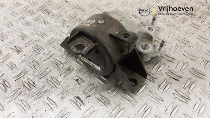 Support moteur d'un Opel Mokka/Mokka X 1.4 Turbo 16V Bi-fuel ecoFLEX 4x2 2019