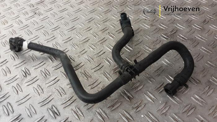 Usagé Conduit (divers) Opel Mokka/Mokka X 1.4 Turbo 16V Bi-fuel ecoFLEX 4x2 Prix € 100,00 Règlement à la marge proposé par Autodemontage Vrijhoeven B.V.