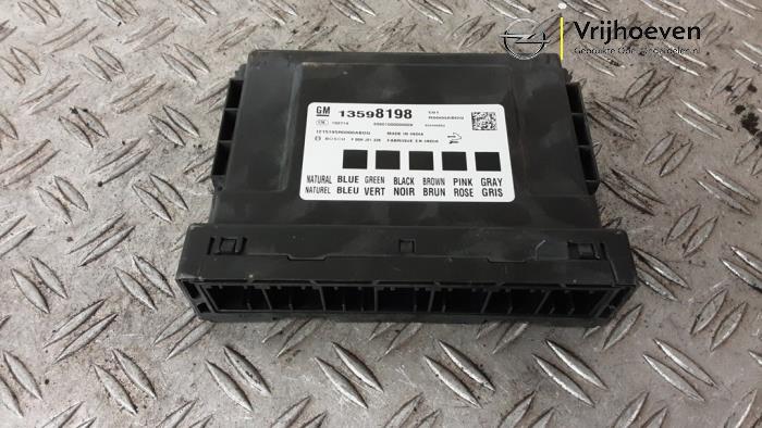 Used Body control computer Opel Karl 1.0 12V Price € 80,00 Margin scheme offered by Autodemontage Vrijhoeven B.V.