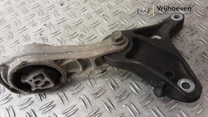 Used Engine mount Opel Mokka X 1.4 Turbo 16V Price € 20,00 Margin scheme offered by Autodemontage Vrijhoeven B.V.