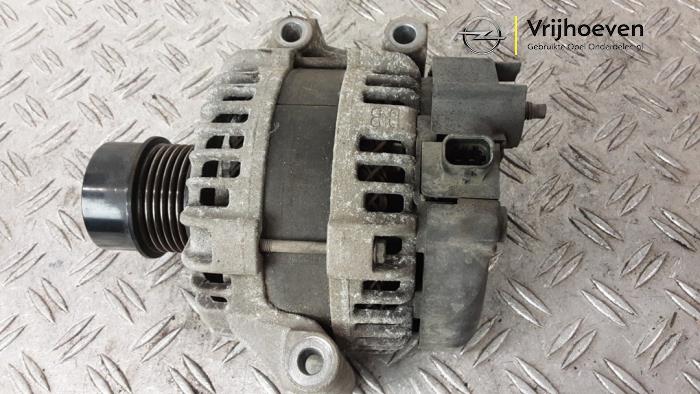 Begagnade Dynamo Opel Corsa E 1.3 CDTi 16V ecoFLEX Pris € 75,00 Marginaltabell erbjuds av Autodemontage Vrijhoeven B.V.