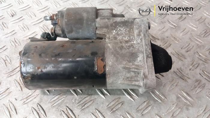 Begagnade Startmotor Opel Combo 1.6 CDTI 16V Pris € 30,00 Marginaltabell erbjuds av Autodemontage Vrijhoeven B.V.