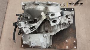 Getriebe van een Opel Corsa E 1.0 SIDI Turbo 12V 2015