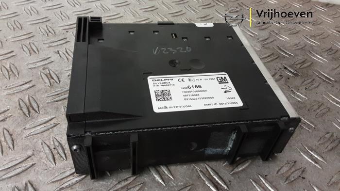 Używane Modul radiowy Opel Astra K 1.0 Turbo 12V Cena € 90,00 Procedura marży oferowane przez Autodemontage Vrijhoeven B.V.