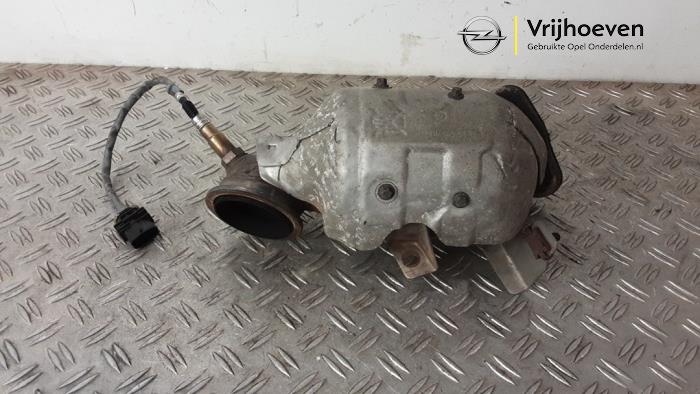 Używane Katalizator Opel Astra J GTC (PD2/PF2) 1.4 Turbo 16V ecoFLEX 120 Cena € 300,00 Procedura marży oferowane przez Autodemontage Vrijhoeven B.V.