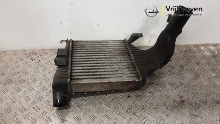 Usados Intercooler Opel Zafira (M75) 2.0 16V Turbo Precio € 40,00 Norma de margen ofrecido por Autodemontage Vrijhoeven B.V.